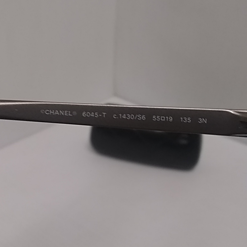 Woman Chanel sunglasses 6045 T 55/19 made in Italy - Picture 5 of 8